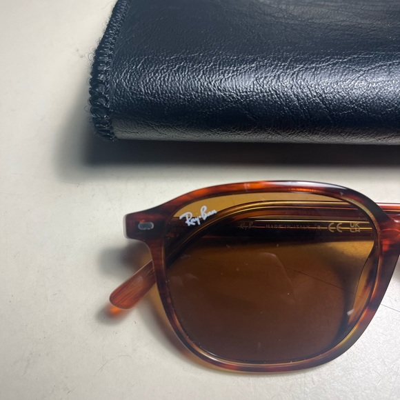 Ray-Bans for a deal! - Picture 3 of 5